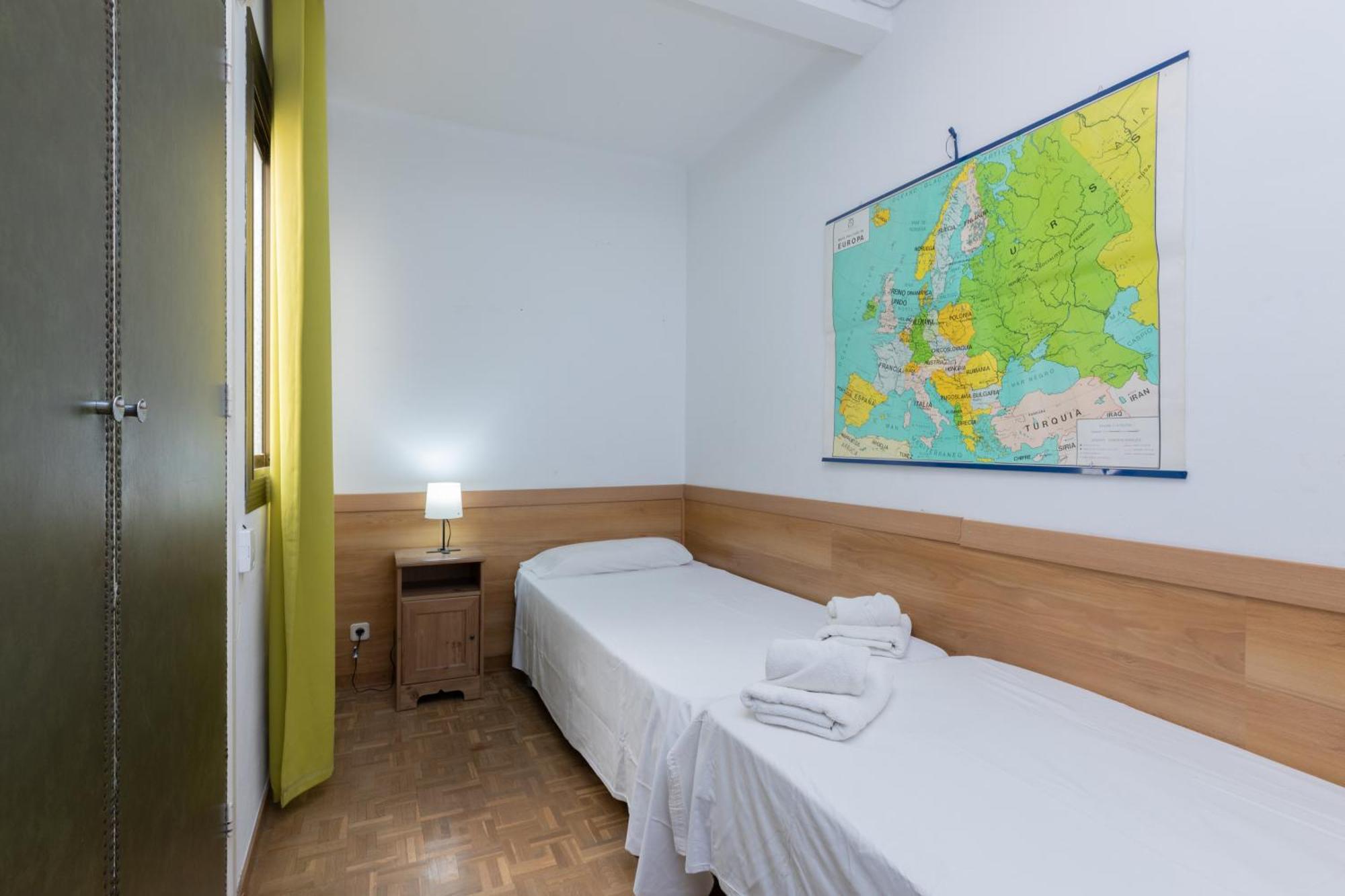 Aparteasy - Atic Sants Barcelona Exteriör bild